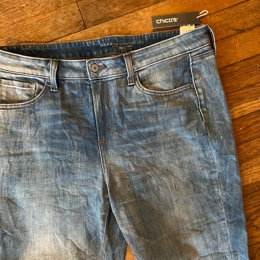 NWT s Chico's Medium Blue High-Rise Jeans